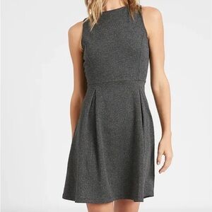 BANANA REPUBLIC Dress Womens 6 Gray Sleeveless Ponte Knit Sheath Mini
